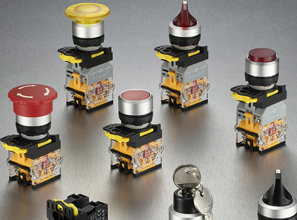 Parler de l'application des boutons-poussoirs et interrupteurs GQELE 19 mm dans le contrôle industriel